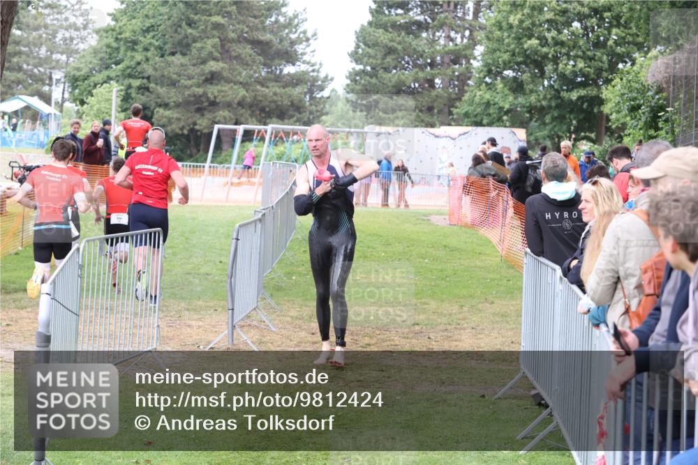 14.06.2026 - 7 Türme Triathlon Andreas Tolksdorf http://msf.ph/oto/9812424 14.06.2026 11:35:07 Schwimmen  meine-sportfotos.de