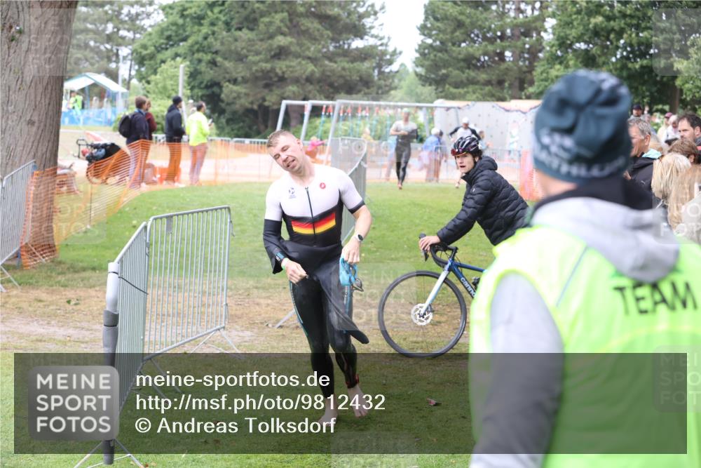 14.06.2026 - 7 Türme Triathlon Andreas Tolksdorf http://msf.ph/oto/9812432 14.06.2026 11:35:51 Schwimmen  meine-sportfotos.de