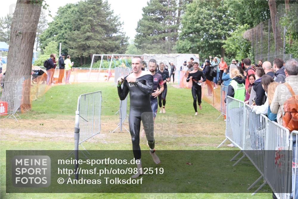 14.06.2026 - 7 Türme Triathlon Andreas Tolksdorf http://msf.ph/oto/9812519 14.06.2026 11:37:39 Schwimmen  meine-sportfotos.de