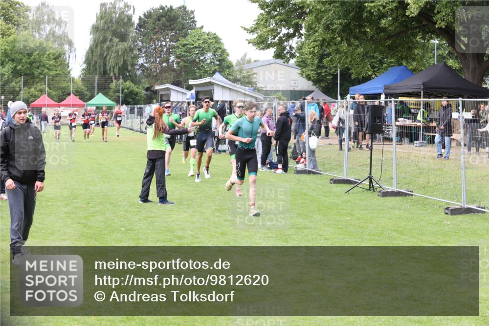 14.06.2026 - 7 Türme Triathlon Andreas Tolksdorf http://msf.ph/oto/9812620 14.06.2026 11:39:27 Schwimmen  meine-sportfotos.de