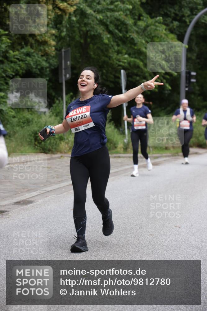 14.06.2026 - REWE Women's Run Jannik Wohlers http://msf.ph/oto/9812780 14.06.2026 11:05:42 Laufen 5057 meine-sportfotos.de