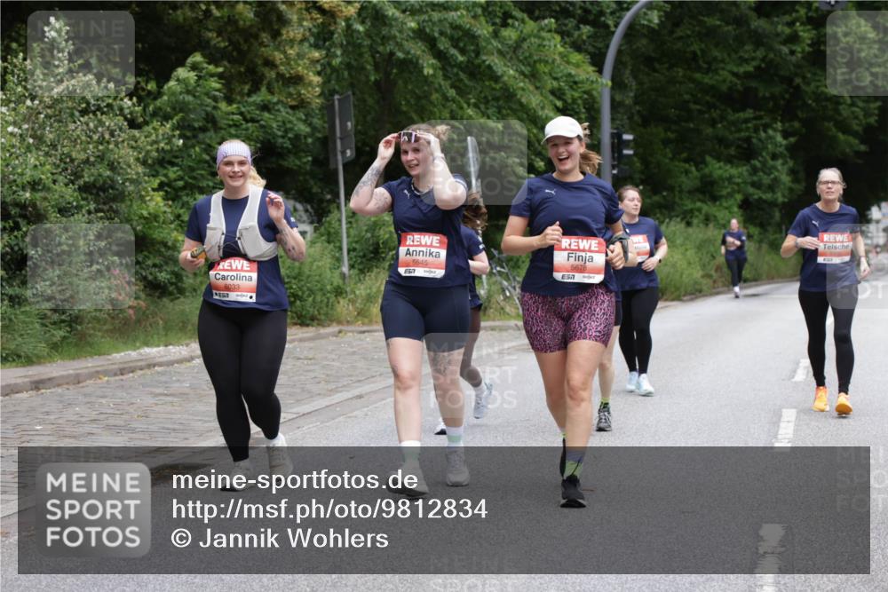 14.06.2026 - REWE Women's Run Jannik Wohlers http://msf.ph/oto/9812834 14.06.2026 11:05:50 Laufen 6033, 7, 5645, 5678, 57 meine-sportfotos.de