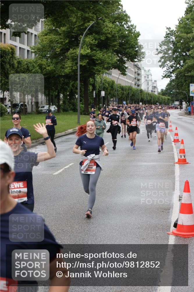 14.06.2026 - REWE Women's Run Jannik Wohlers http://msf.ph/oto/9812852 14.06.2026 10:39:17 Laufen 5801, 7 meine-sportfotos.de
