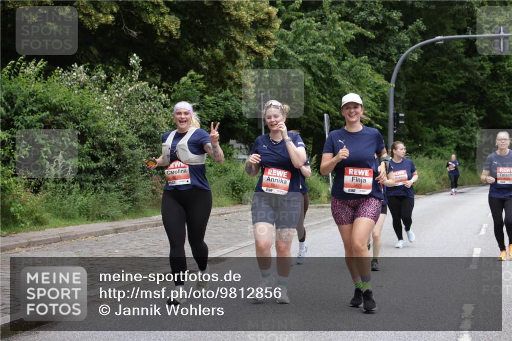 14.06.2026 - REWE Women's Run Jannik Wohlers http://msf.ph/oto/9812856 14.06.2026 11:05:51 Laufen 6033, 5645, 57, 5678 meine-sportfotos.de
