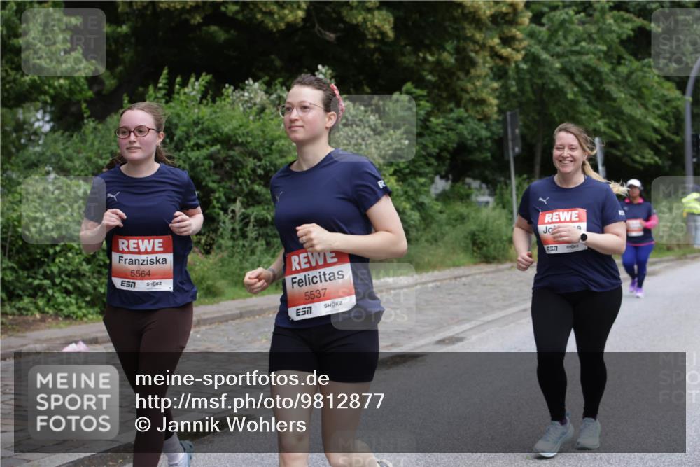 14.06.2026 - REWE Women's Run Jannik Wohlers http://msf.ph/oto/9812877 14.06.2026 11:05:54 Laufen 5564, 7, 5537, 7, 577 meine-sportfotos.de
