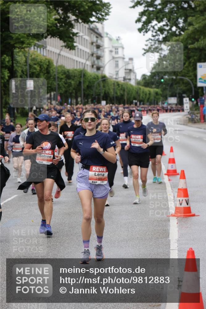 14.06.2026 - REWE Women's Run Jannik Wohlers http://msf.ph/oto/9812883 14.06.2026 10:39:20 Laufen 5212, 57, 5403, 7 meine-sportfotos.de