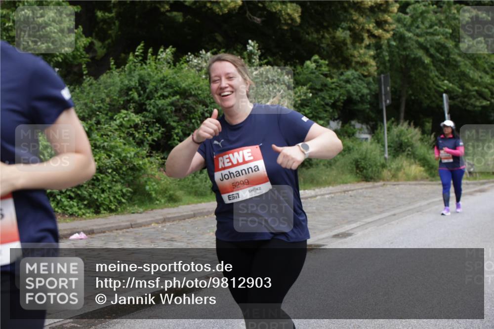 14.06.2026 - REWE Women's Run Jannik Wohlers http://msf.ph/oto/9812903 14.06.2026 11:05:55 Laufen 5299, 657 meine-sportfotos.de