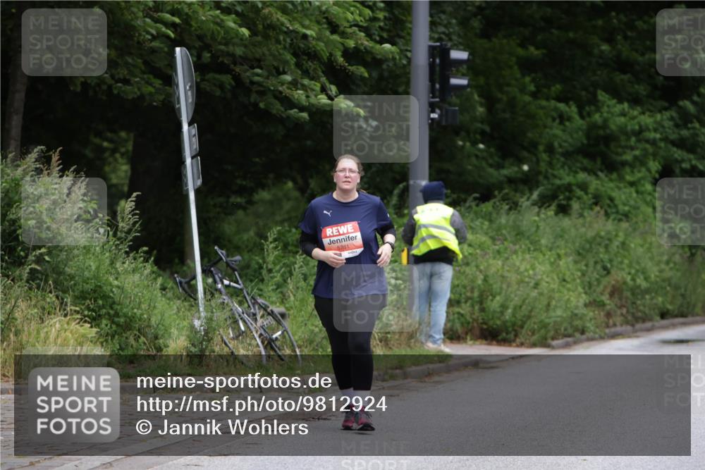 14.06.2026 - REWE Women's Run Jannik Wohlers http://msf.ph/oto/9812924 14.06.2026 11:05:59 Laufen 5781 meine-sportfotos.de