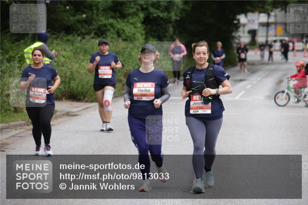 14.06.2026 - REWE Women's Run Jannik Wohlers http://msf.ph/oto/9813033 14.06.2026 11:06:37 Laufen 5972, 5558, 7, 5405 meine-sportfotos.de