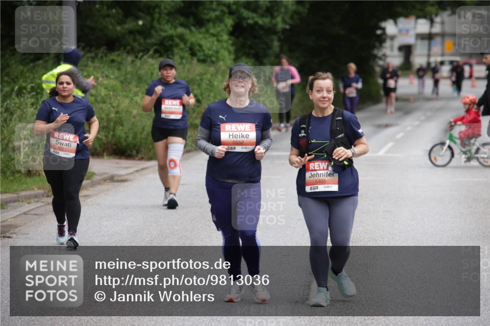 14.06.2026 - REWE Women's Run Jannik Wohlers http://msf.ph/oto/9813036 14.06.2026 11:06:37 Laufen 5972, 5558, 5405, 7 meine-sportfotos.de
