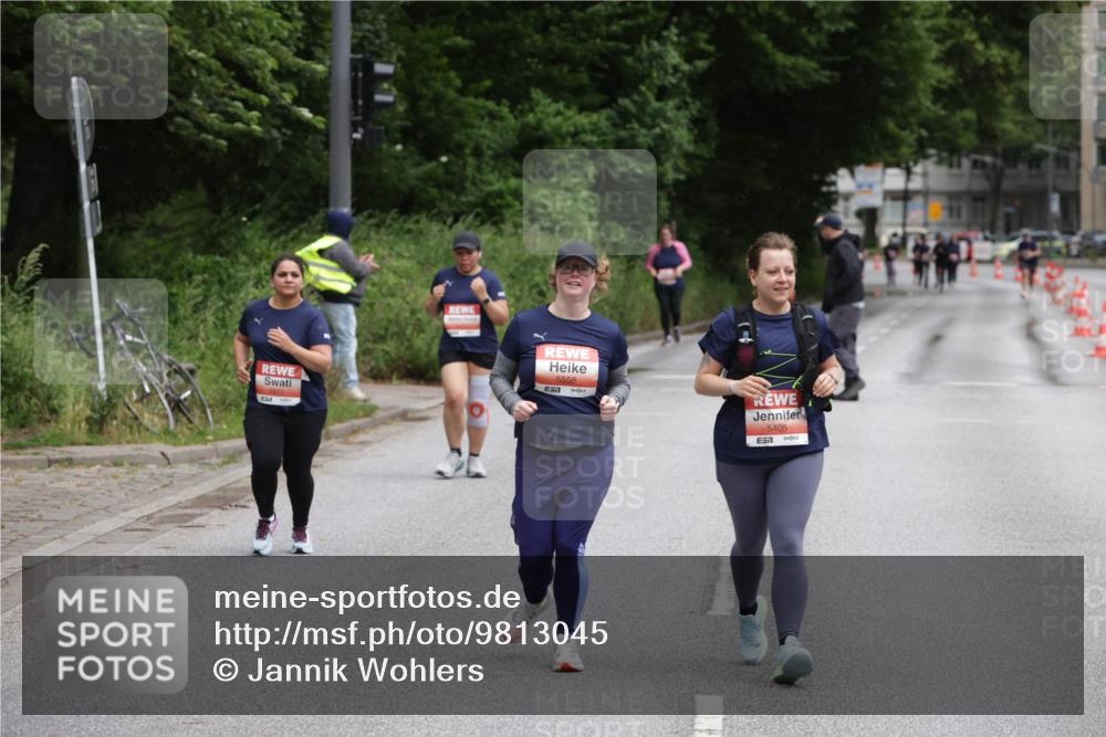 14.06.2026 - REWE Women's Run Jannik Wohlers http://msf.ph/oto/9813045 14.06.2026 11:06:38 Laufen 5558, 5405, 7 meine-sportfotos.de