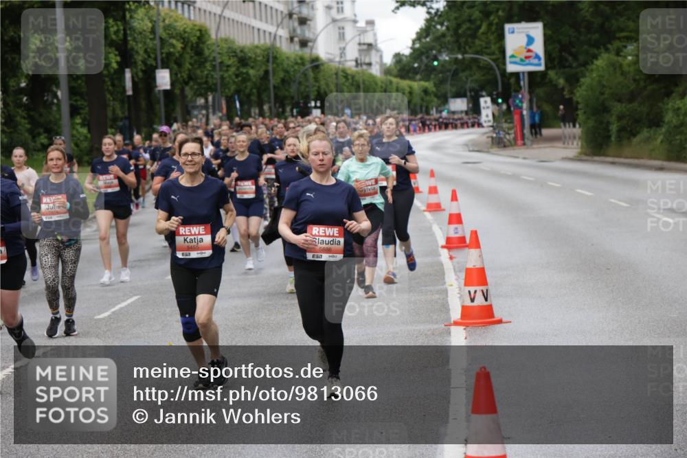 14.06.2026 - REWE Women's Run Jannik Wohlers http://msf.ph/oto/9813066 14.06.2026 10:39:42 Laufen 5455, 7, 5886, 7 meine-sportfotos.de