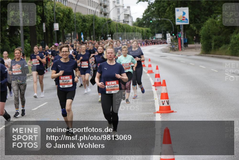 14.06.2026 - REWE Women's Run Jannik Wohlers http://msf.ph/oto/9813069 14.06.2026 10:39:42 Laufen 5455, 57, 5886 meine-sportfotos.de