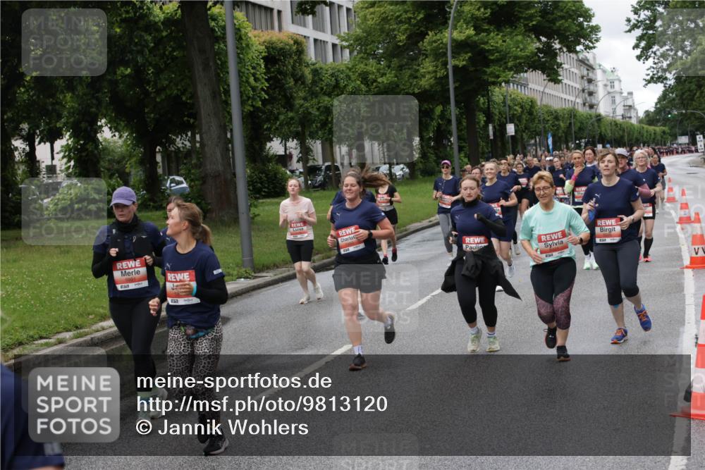 14.06.2026 - REWE Women's Run Jannik Wohlers http://msf.ph/oto/9813120 14.06.2026 10:39:46 Laufen 5991 meine-sportfotos.de