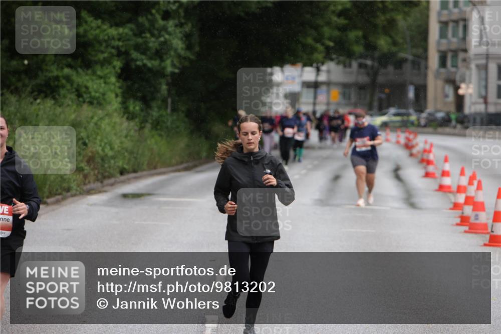 14.06.2026 - REWE Women's Run Jannik Wohlers http://msf.ph/oto/9813202 14.06.2026 11:07:09 Laufen  meine-sportfotos.de
