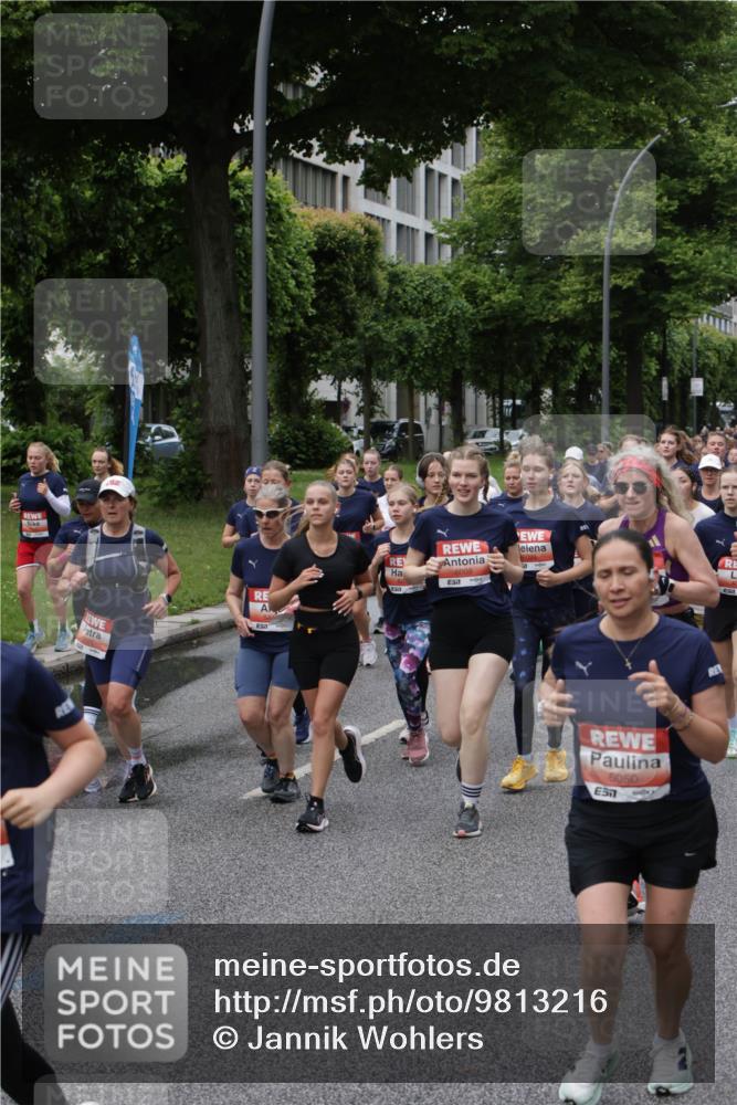 14.06.2026 - REWE Women's Run Jannik Wohlers http://msf.ph/oto/9813216 14.06.2026 10:39:57 Laufen 7, 6009, 7, 5050 meine-sportfotos.de
