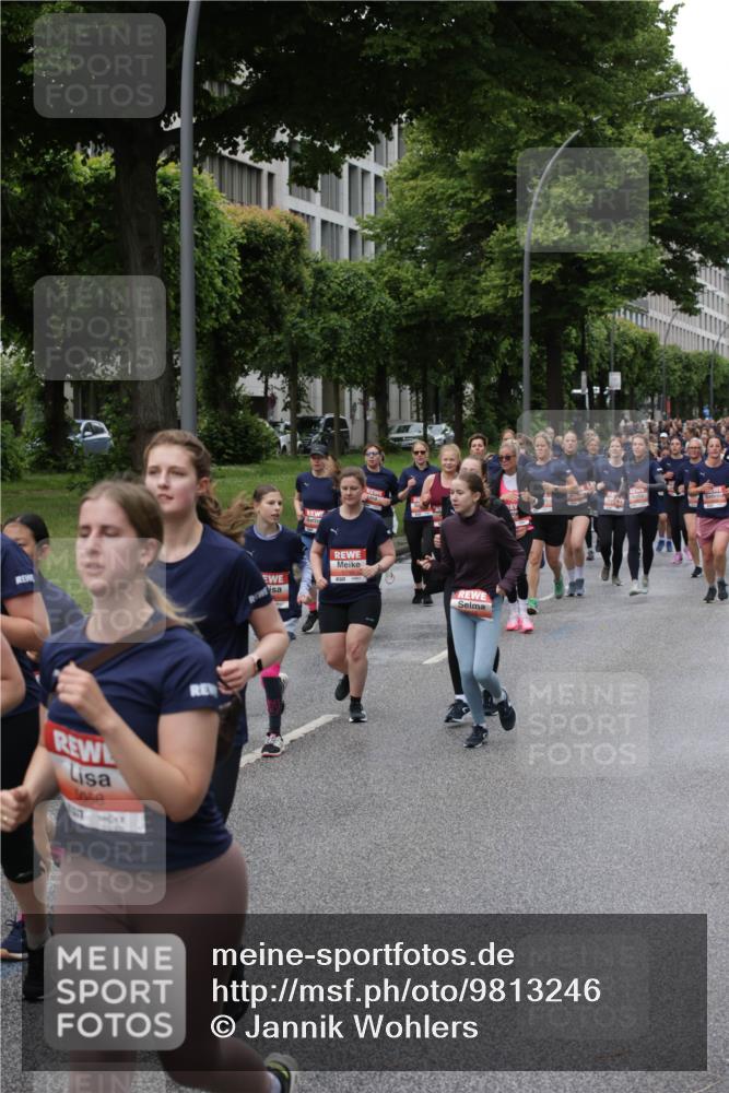 14.06.2026 - REWE Women's Run Jannik Wohlers http://msf.ph/oto/9813246 14.06.2026 10:40:02 Laufen 1068 meine-sportfotos.de
