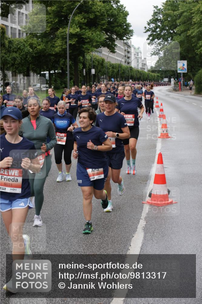 14.06.2026 - REWE Women's Run Jannik Wohlers http://msf.ph/oto/9813317 14.06.2026 10:40:09 Laufen 6031, 5948, 57 meine-sportfotos.de