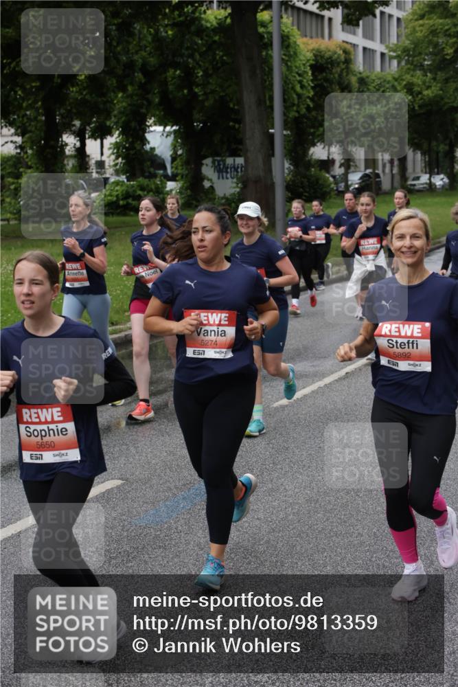 14.06.2026 - REWE Women's Run Jannik Wohlers http://msf.ph/oto/9813359 14.06.2026 10:40:17 Laufen 5650, 5274, 7, 5892 meine-sportfotos.de