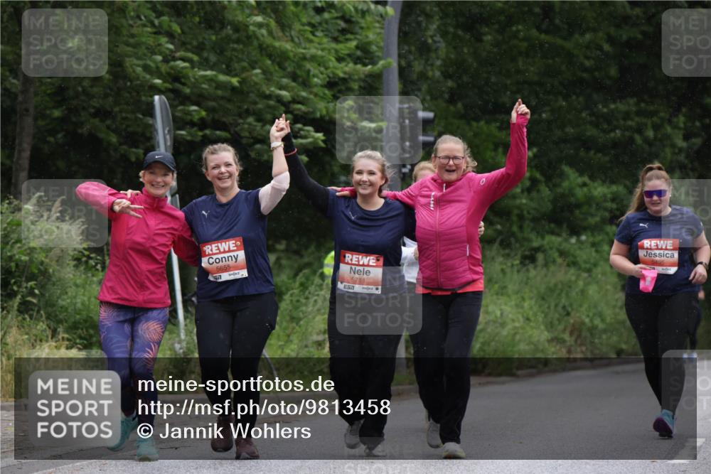 14.06.2026 - REWE Women's Run Jannik Wohlers http://msf.ph/oto/9813458 14.06.2026 11:08:37 Laufen 5655, 5711, 7, 5495 meine-sportfotos.de