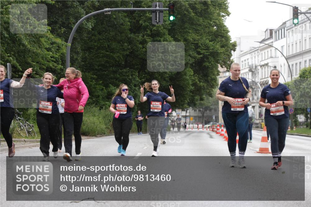 14.06.2026 - REWE Women's Run Jannik Wohlers http://msf.ph/oto/9813460 14.06.2026 11:08:38 Laufen 5220, 51, 6071 meine-sportfotos.de