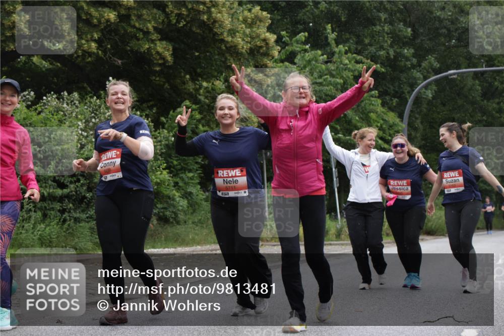 14.06.2026 - REWE Women's Run Jannik Wohlers http://msf.ph/oto/9813481 14.06.2026 11:08:42 Laufen 5655, 5711, 657, 5163 meine-sportfotos.de