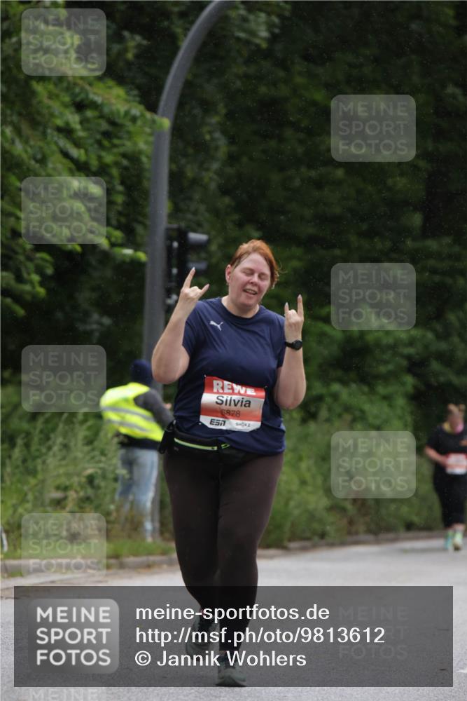 14.06.2026 - REWE Women's Run Jannik Wohlers http://msf.ph/oto/9813612 14.06.2026 11:09:11 Laufen 6878, 7 meine-sportfotos.de