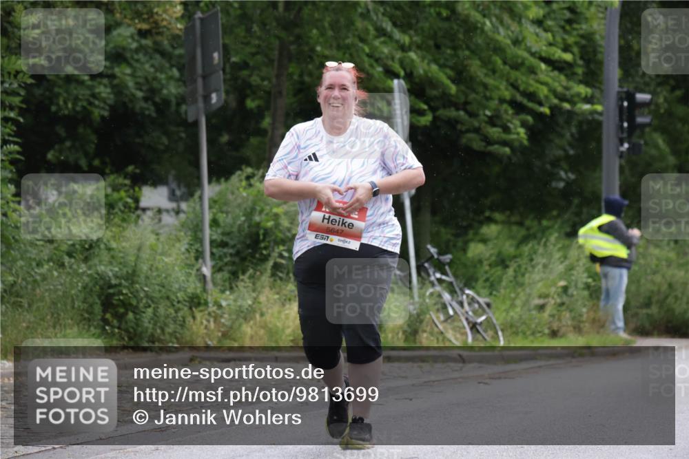 14.06.2026 - REWE Women's Run Jannik Wohlers http://msf.ph/oto/9813699 14.06.2026 11:09:55 Laufen 5647, 57 meine-sportfotos.de