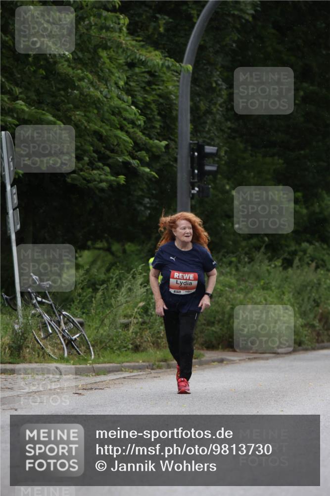 14.06.2026 - REWE Women's Run Jannik Wohlers http://msf.ph/oto/9813730 14.06.2026 11:10:26 Laufen 5654 meine-sportfotos.de