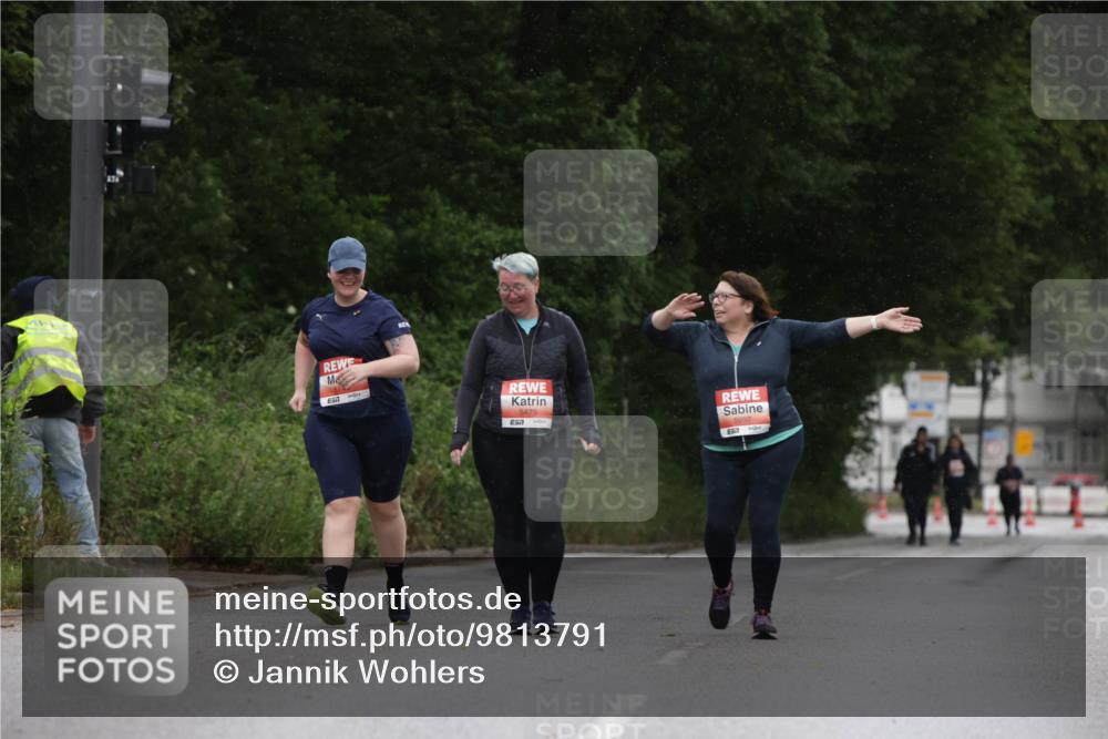 14.06.2026 - REWE Women's Run Jannik Wohlers http://msf.ph/oto/9813791 14.06.2026 11:10:52 Laufen 5479, 57, 7 meine-sportfotos.de