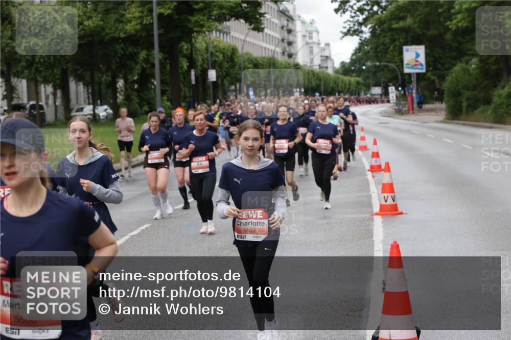 14.06.2026 - REWE Women's Run Jannik Wohlers http://msf.ph/oto/9814104 14.06.2026 10:39:40 Laufen 5560, 5409 meine-sportfotos.de
