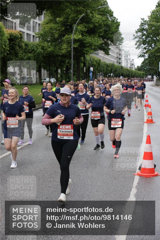 14.06.2026 - REWE Women's Run Jannik Wohlers http://msf.ph/oto/9814146 14.06.2026 10:39:50 Laufen 5885, 5716, 7 meine-sportfotos.de
