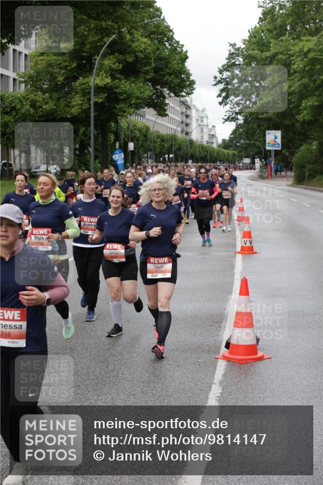 14.06.2026 - REWE Women's Run Jannik Wohlers http://msf.ph/oto/9814147 14.06.2026 10:39:50 Laufen 716, 5532, 6, 00, 6054, 6056 meine-sportfotos.de