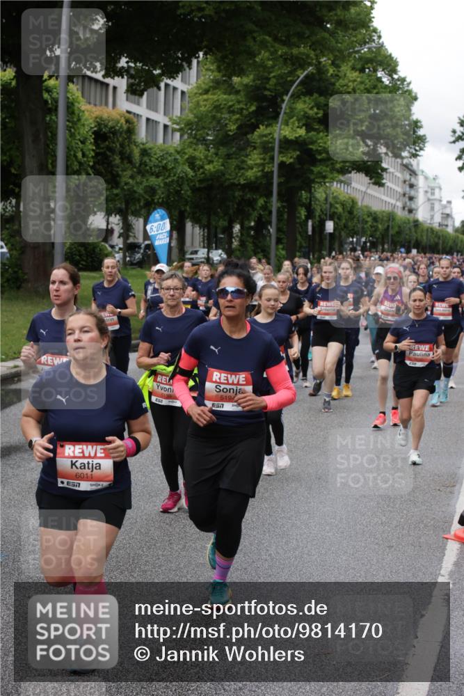 14.06.2026 - REWE Women's Run Jannik Wohlers http://msf.ph/oto/9814170 14.06.2026 10:39:55 Laufen 6011, 6, 00, 5139, 5194, 7 meine-sportfotos.de