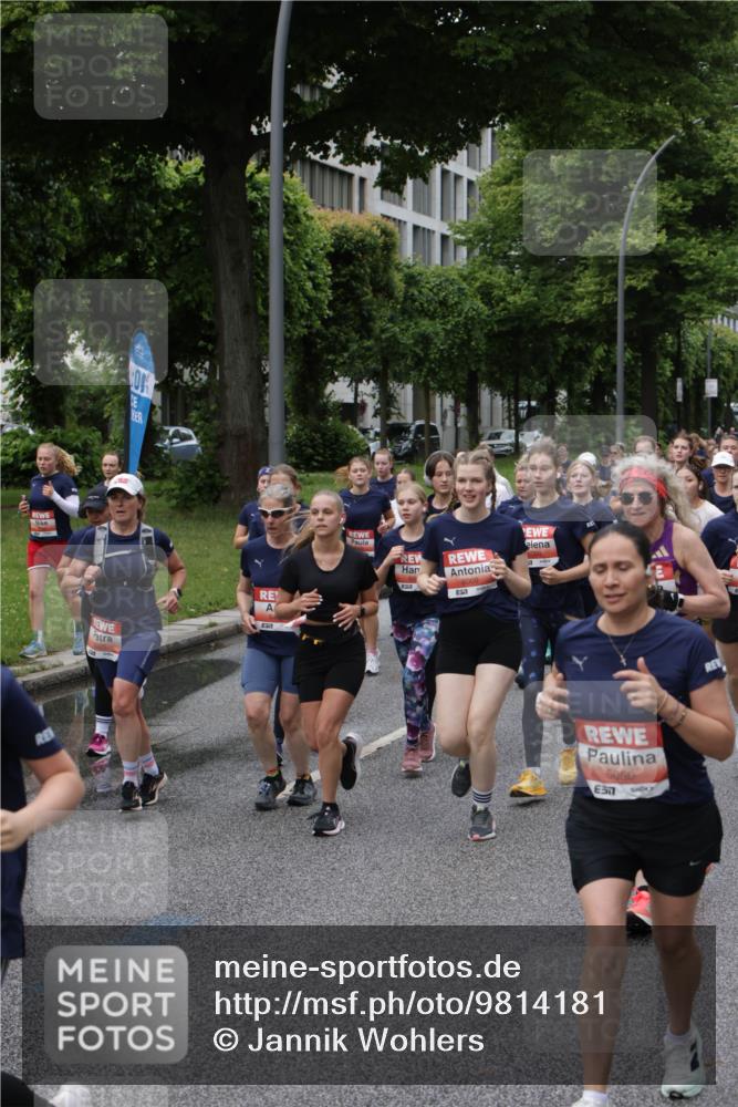 14.06.2026 - REWE Women's Run Jannik Wohlers http://msf.ph/oto/9814181 14.06.2026 10:39:57 Laufen 5050 meine-sportfotos.de