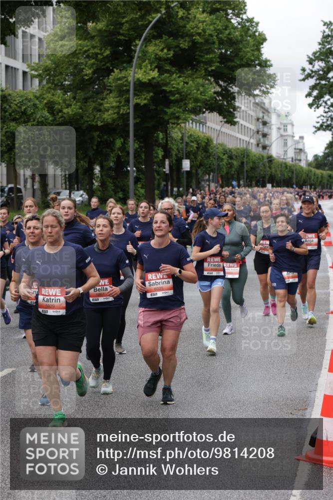 14.06.2026 - REWE Women's Run Jannik Wohlers http://msf.ph/oto/9814208 14.06.2026 10:40:06 Laufen 5861, 6025, 7, 5929, 5, 6031 meine-sportfotos.de