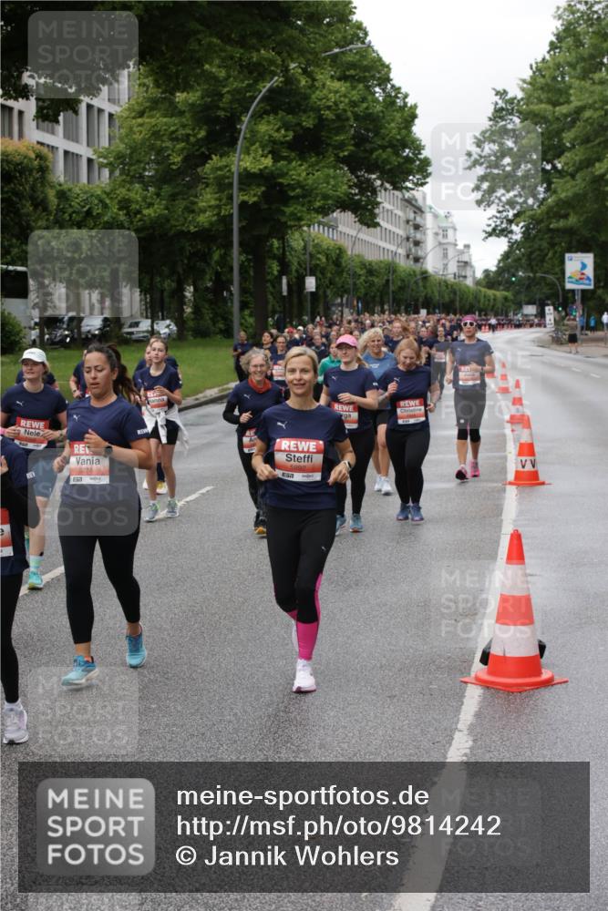 14.06.2026 - REWE Women's Run Jannik Wohlers http://msf.ph/oto/9814242 14.06.2026 10:40:16 Laufen 5274, 5892, 12 meine-sportfotos.de