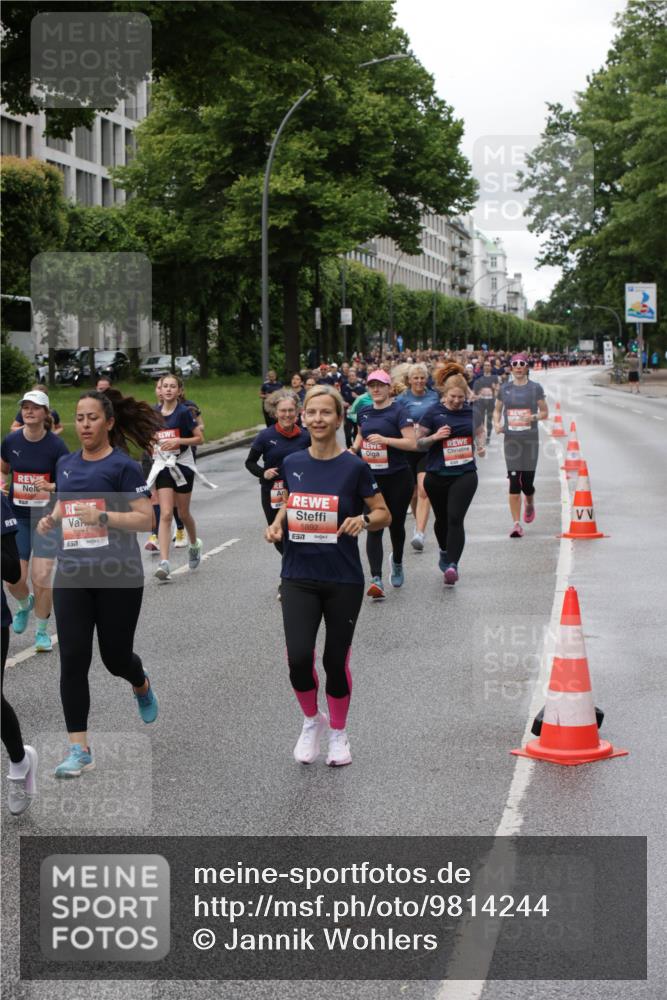 14.06.2026 - REWE Women's Run Jannik Wohlers http://msf.ph/oto/9814244 14.06.2026 10:40:16 Laufen 5274, 5892, 7 meine-sportfotos.de