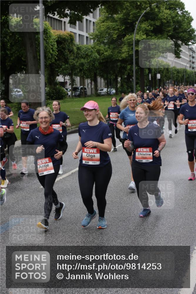 14.06.2026 - REWE Women's Run Jannik Wohlers http://msf.ph/oto/9814253 14.06.2026 10:40:19 Laufen 5289, 7, 5290, 51, 5444, 5418, 57 meine-sportfotos.de