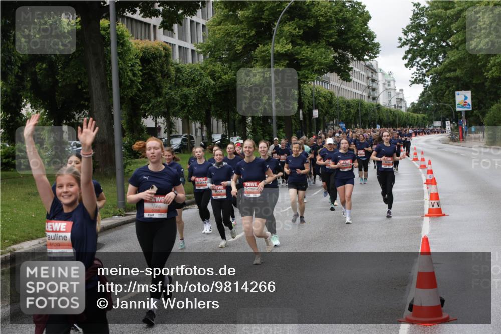 14.06.2026 - REWE Women's Run Jannik Wohlers http://msf.ph/oto/9814266 14.06.2026 10:40:23 Laufen 5629, 5517, 57, 6066 meine-sportfotos.de