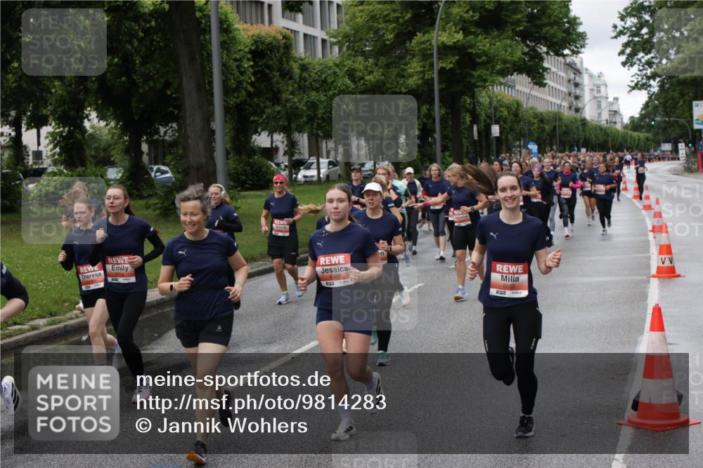14.06.2026 - REWE Women's Run Jannik Wohlers http://msf.ph/oto/9814283 14.06.2026 10:40:27 Laufen 5307, 5553, 7 meine-sportfotos.de