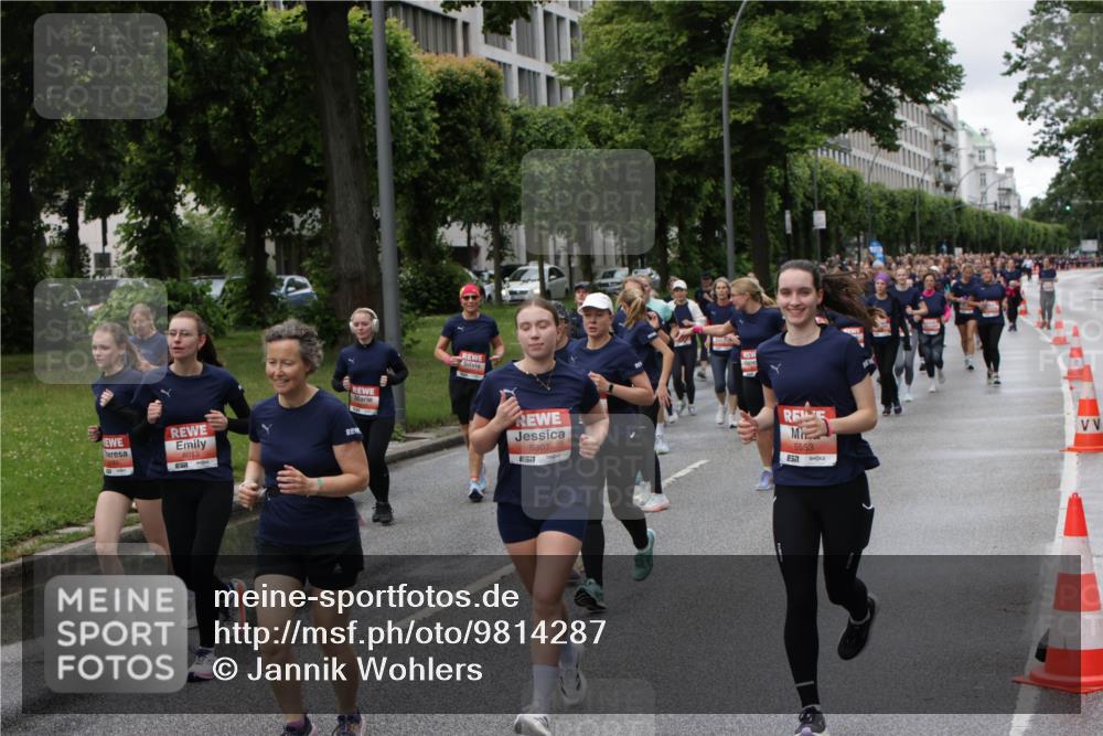 14.06.2026 - REWE Women's Run Jannik Wohlers http://msf.ph/oto/9814287 14.06.2026 10:40:27 Laufen 6013, 5307, 5553 meine-sportfotos.de
