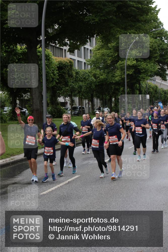 14.06.2026 - REWE Women's Run Jannik Wohlers http://msf.ph/oto/9814291 14.06.2026 10:40:29 Laufen  meine-sportfotos.de
