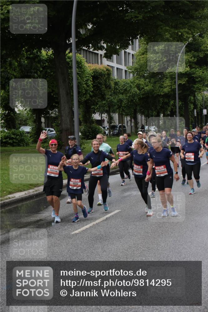 14.06.2026 - REWE Women's Run Jannik Wohlers http://msf.ph/oto/9814295 14.06.2026 10:40:29 Laufen  meine-sportfotos.de