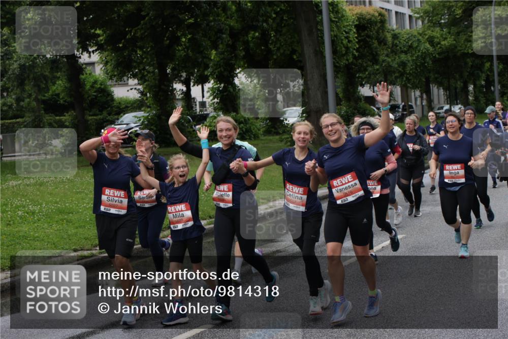 14.06.2026 - REWE Women's Run Jannik Wohlers http://msf.ph/oto/9814318 14.06.2026 10:40:31 Laufen 5027, 7, 5607, 5609, 6517, 5610, 51 meine-sportfotos.de