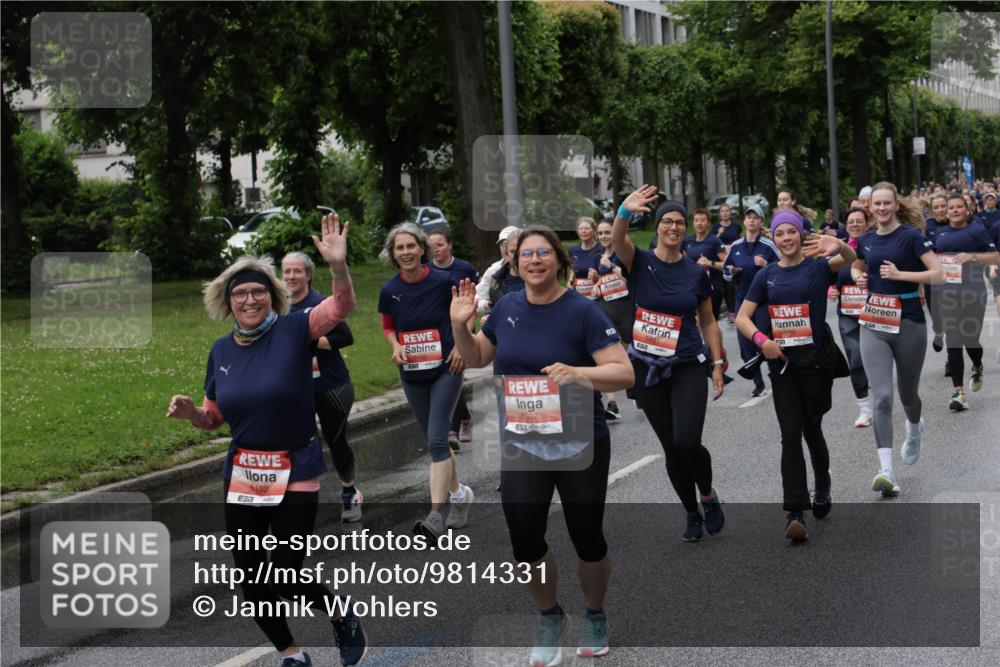 14.06.2026 - REWE Women's Run Jannik Wohlers http://msf.ph/oto/9814331 14.06.2026 10:40:33 Laufen 7, 5192, 5507 meine-sportfotos.de
