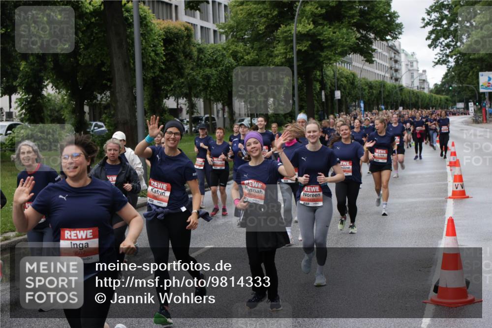 14.06.2026 - REWE Women's Run Jannik Wohlers http://msf.ph/oto/9814333 14.06.2026 10:40:33 Laufen 5507, 5892, 5890, 5415 meine-sportfotos.de