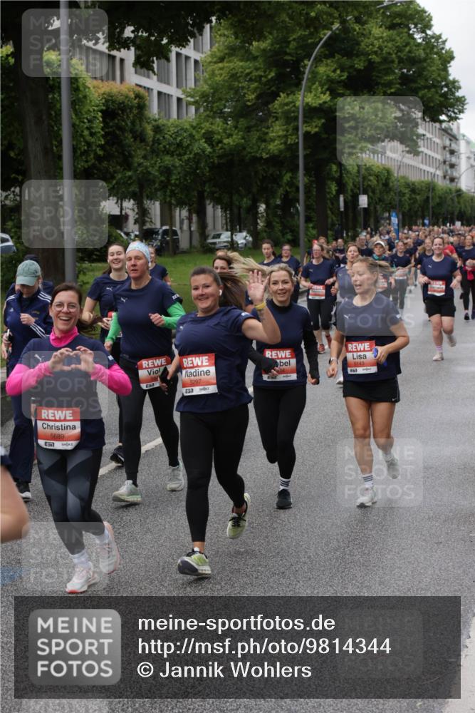 14.06.2026 - REWE Women's Run Jannik Wohlers http://msf.ph/oto/9814344 14.06.2026 10:40:35 Laufen 5689, 657, 5143, 7, 5297, 657 meine-sportfotos.de