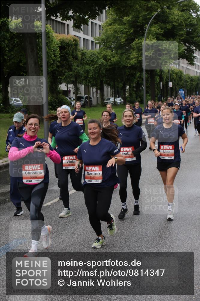 14.06.2026 - REWE Women's Run Jannik Wohlers http://msf.ph/oto/9814347 14.06.2026 10:40:36 Laufen 5689, 7, 5644, 57, 5297, 5, 5144, 5143 meine-sportfotos.de
