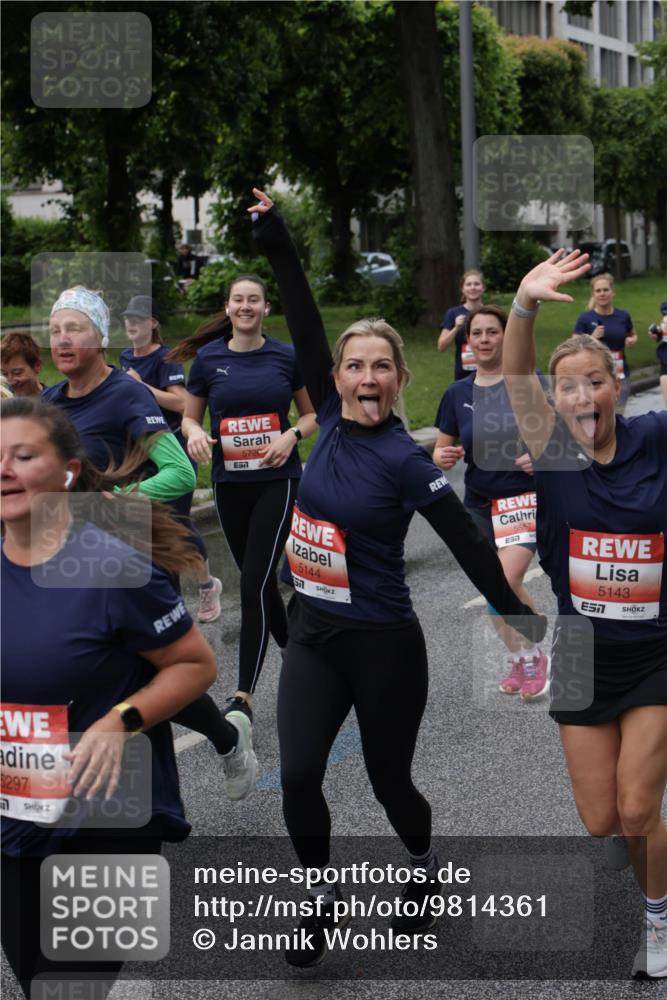 14.06.2026 - REWE Women's Run Jannik Wohlers http://msf.ph/oto/9814361 14.06.2026 10:40:37 Laufen 5297, 5720, 57, 5144, 5557, 57, 5143 meine-sportfotos.de